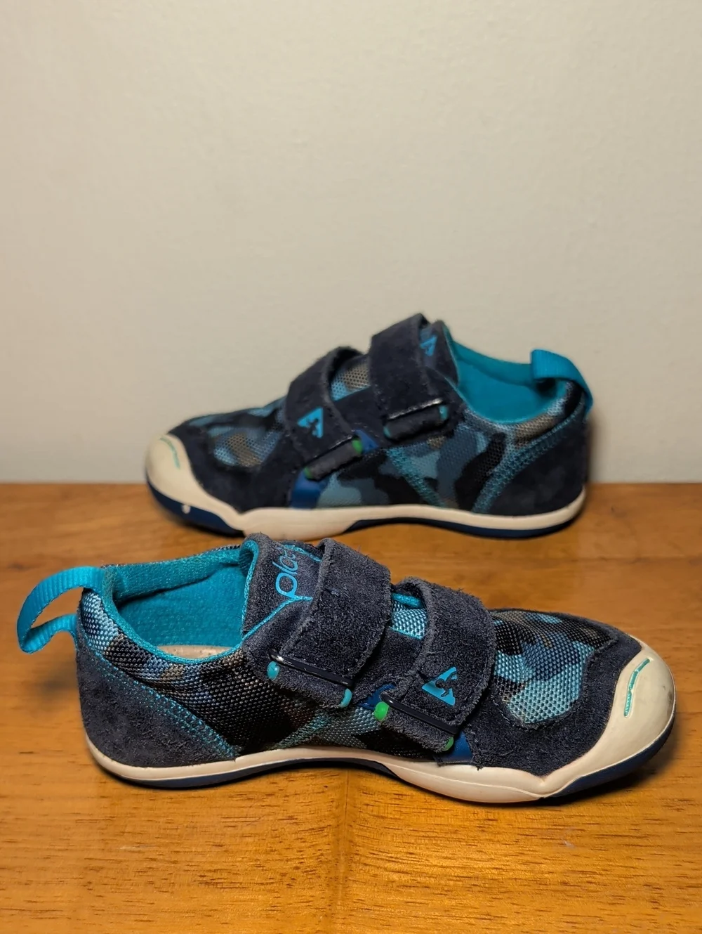 PLAE Kids TY Sneaker Shoes Blue Green Camo Hook & Loop Toddler Boys Size 9.5